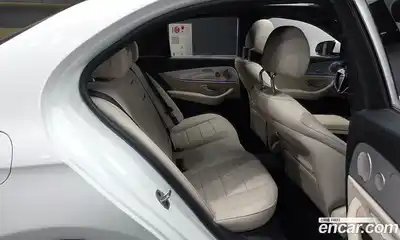 Mercedes-Benz E-Class 2021 2.0 гидро в Москве № 2128812, миниатюра 12