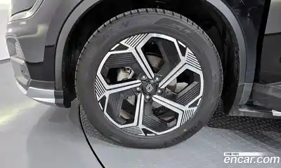 Renault QM6 2024 2.0 гидро в Москве № 2128838, миниатюра 5