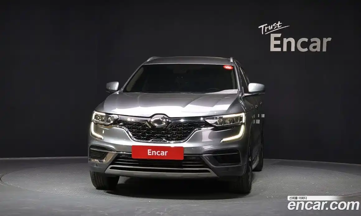 Renault QM6 2022 2.0 гидро в Москве № 2128994, фото 3
