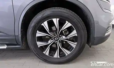 Renault QM6 2022 2.0 гидро в Москве № 2128994, миниатюра 7