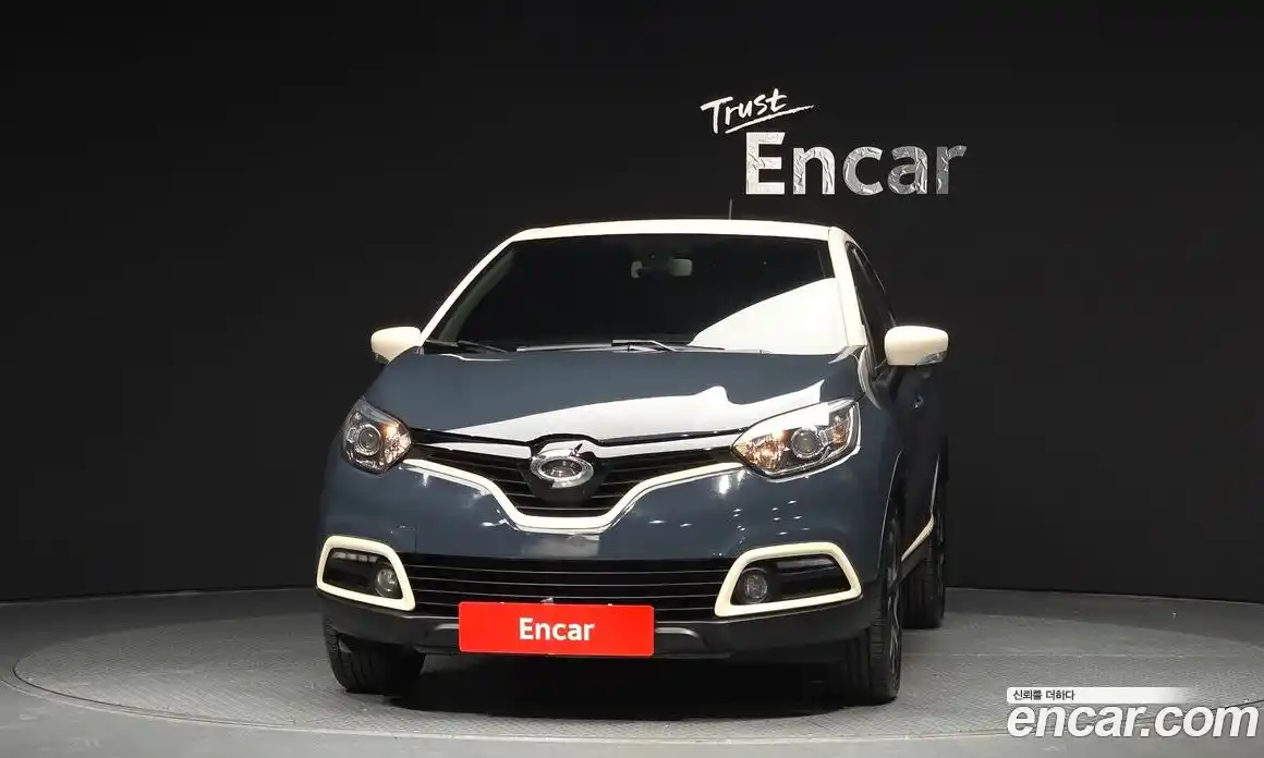 Renault QM3 2016 1.5 гидро в Москве № 2129012, фото 3
