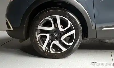 Renault QM3 2016 1.5 гидро в Москве № 2129012, миниатюра 5