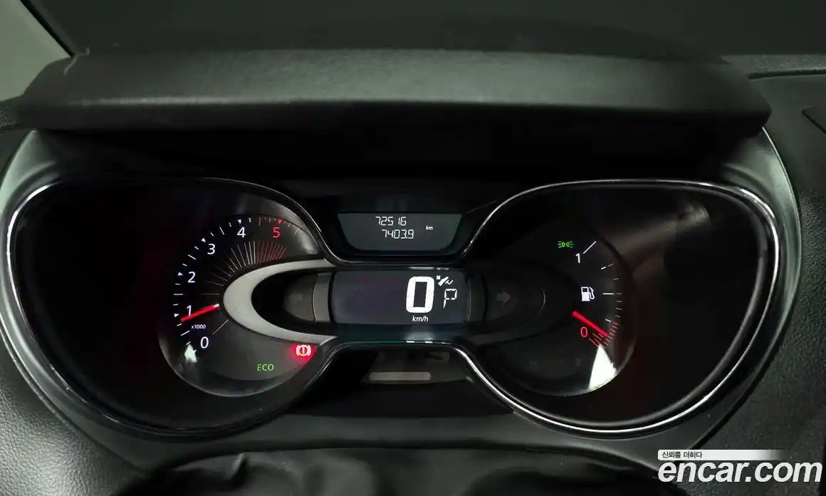 Renault QM3 2016 1.5 гидро в Москве № 2129012, фото 8