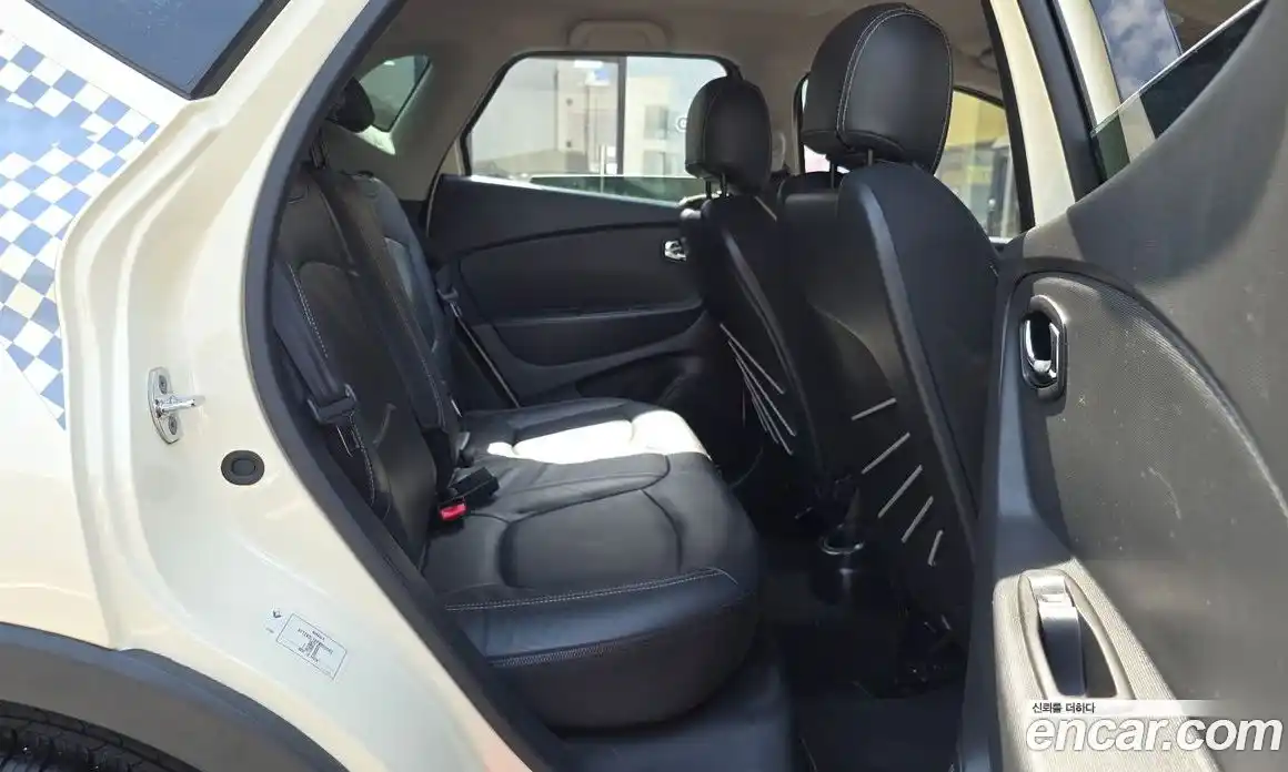 Renault QM3 2015 1.5 гидро в Москве № 2129079, фото 18