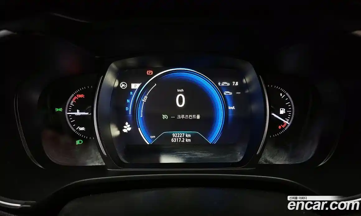Renault QM6 2019 2.0 гидро в Москве № 2129105, фото 10