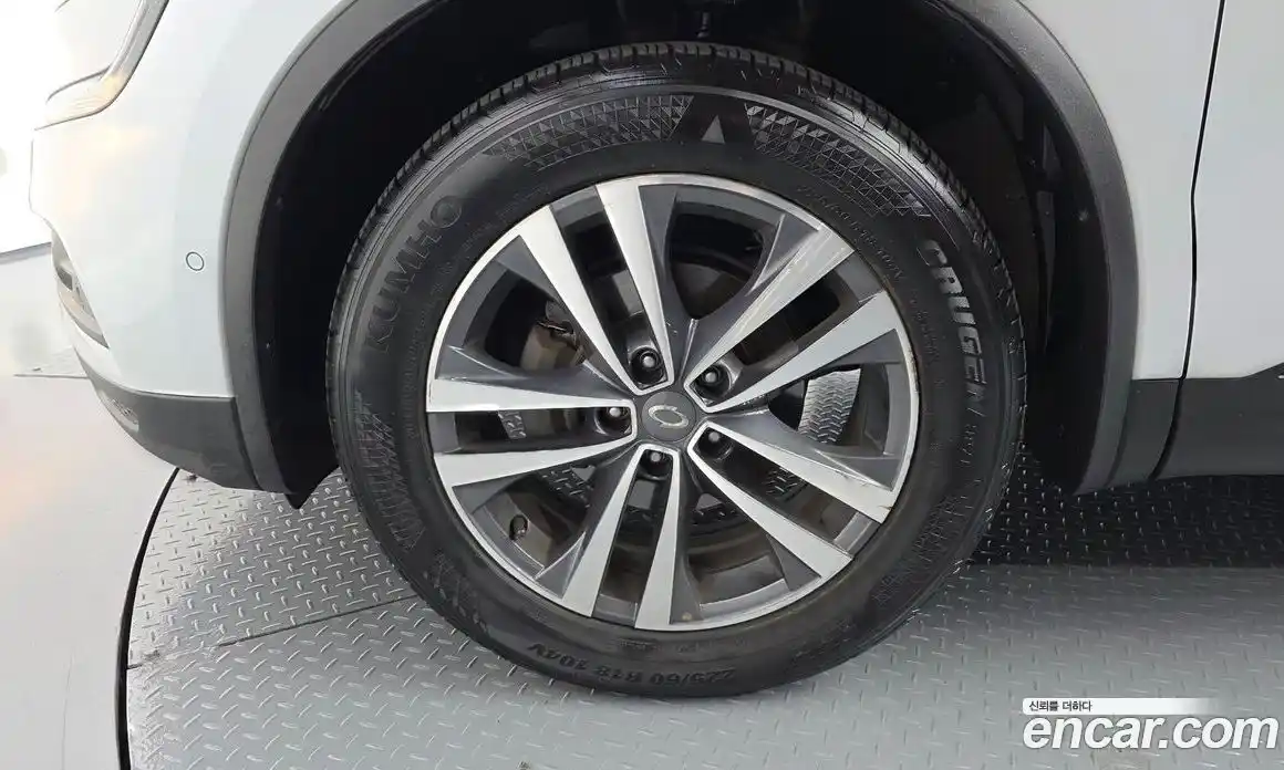 Renault QM6 2018 2.0 гидро в Москве № 2129109, фото 5