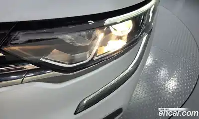 Renault QM6 2018 2.0 гидро в Москве № 2129109, миниатюра 8
