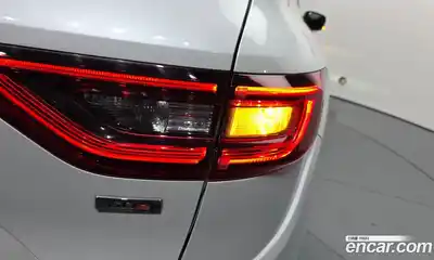 Renault QM6 2018 2.0 гидро в Москве № 2129109, миниатюра 9