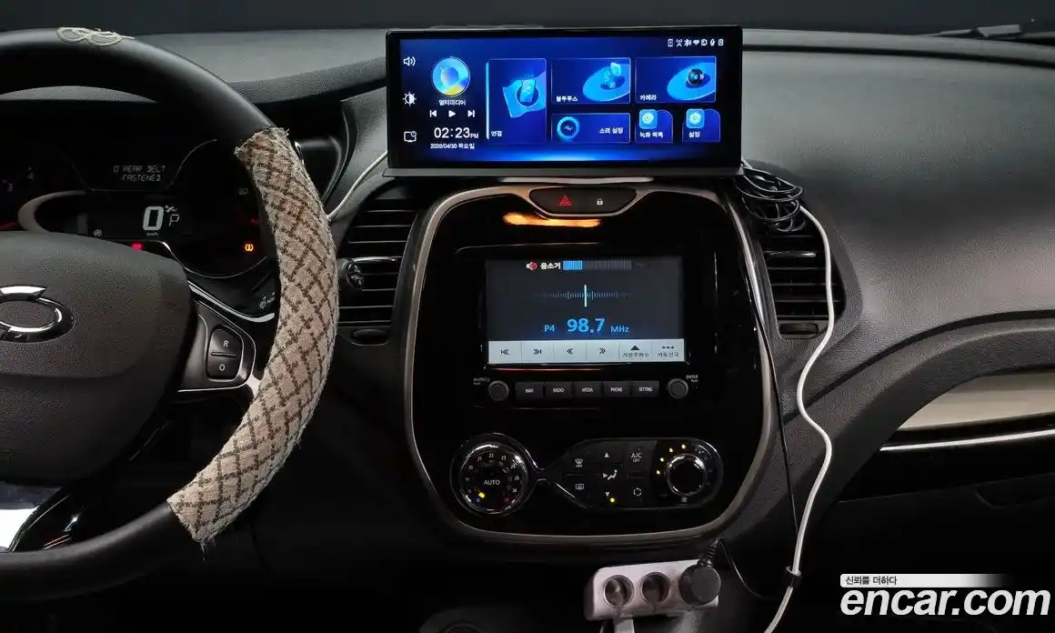 Renault QM3 2017 1.5 гидро в Москве № 2129123, фото 12