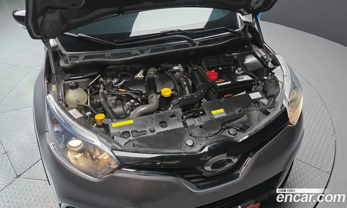 Renault QM3 2017 1.5 гидро в Москве № 2129123, фото 6