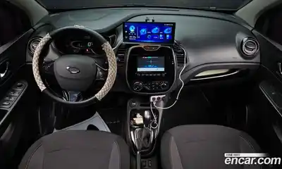 Renault QM3 2017 1.5 гидро в Москве № 2129123, миниатюра 7