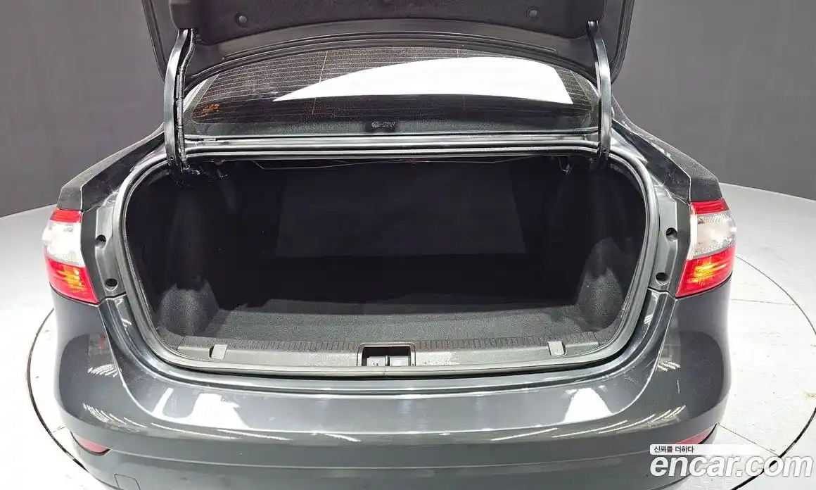Renault SM3 2014 1.6 гидро в Москве № 2129174, фото 15