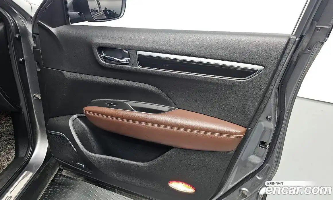 Renault QM6 2017 2.0 гидро в Москве № 2129291, фото 26