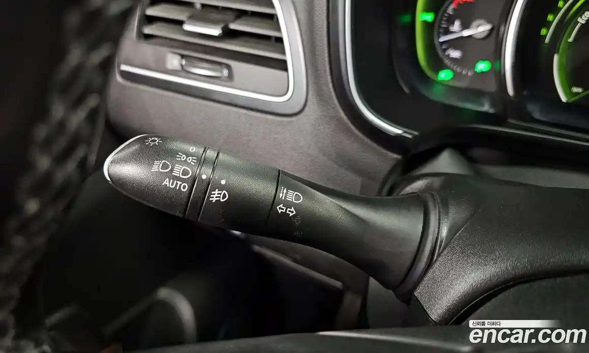 Renault QM6 2017 2.0 гидро в Москве № 2129291, фото 30
