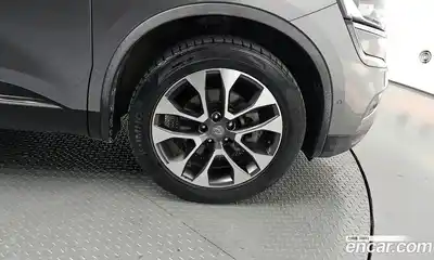 Renault QM6 2017 2.0 гидро в Москве № 2129291, миниатюра 6