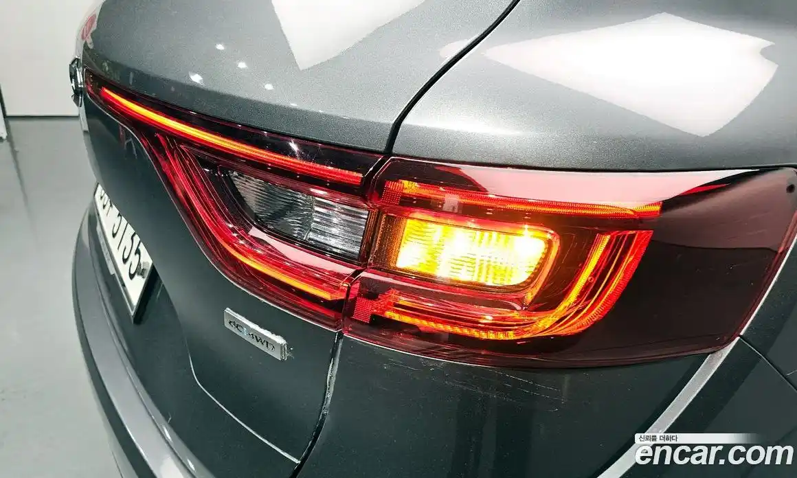 Renault QM6 2017 2.0 гидро в Москве № 2129291, фото 8