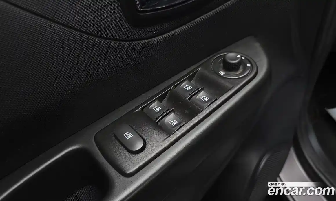Renault QM3 2016 1.5 гидро в Москве № 2129354, фото 18