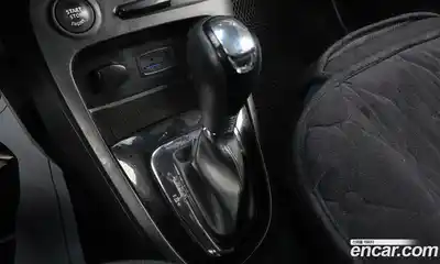 Renault QM3 2016 1.5 гидро в Москве № 2129354, миниатюра 9