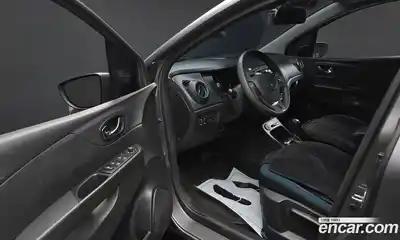 Renault QM3 2016 1.5 гидро в Москве № 2129354, миниатюра 10