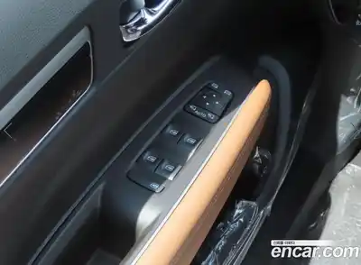 Renault QM6 2026 2.0 гидро в Москве № 2129489, миниатюра 12