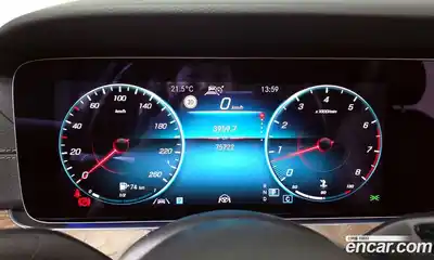 Mercedes-Benz E-Class 2021 2.0 гидро в Москве № 2129500, миниатюра 11