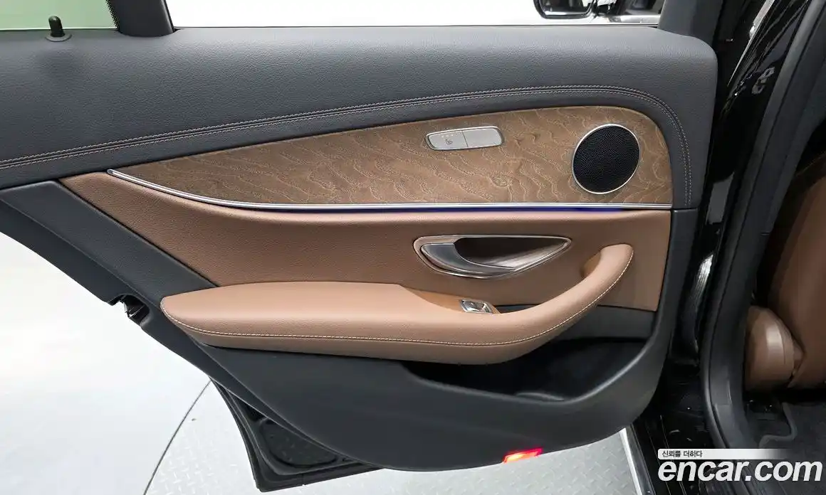 Mercedes-Benz E-Class 2021 2.0 гидро в Москве № 2129500, фото 15