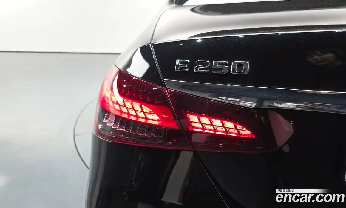 Mercedes-Benz E-Class 2021 2.0 гидро в Москве № 2129500, фото 9