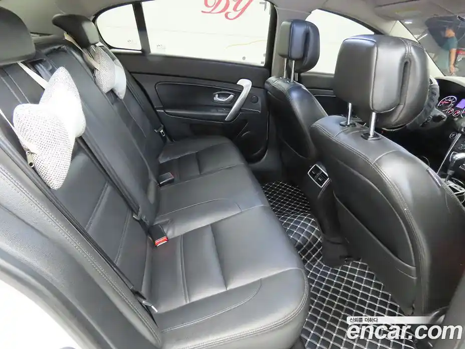 Renault SM5 2016 2.0 гидро в Москве № 2129648, фото 6