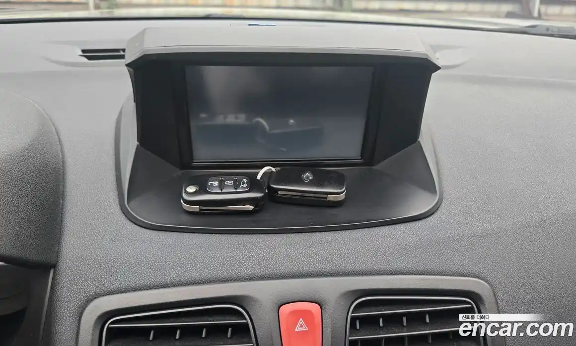 Renault SM3 2014 1.6 гидро в Москве № 2129682, фото 7