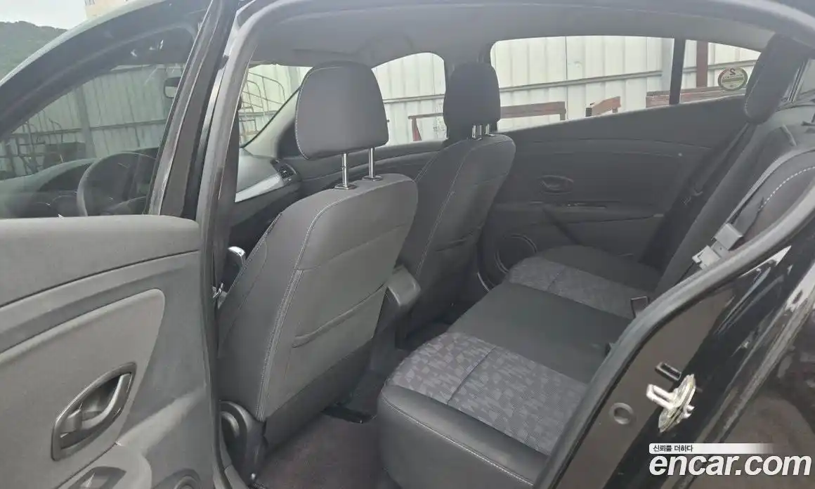 Renault SM3 2014 1.6 гидро в Москве № 2129682, фото 8