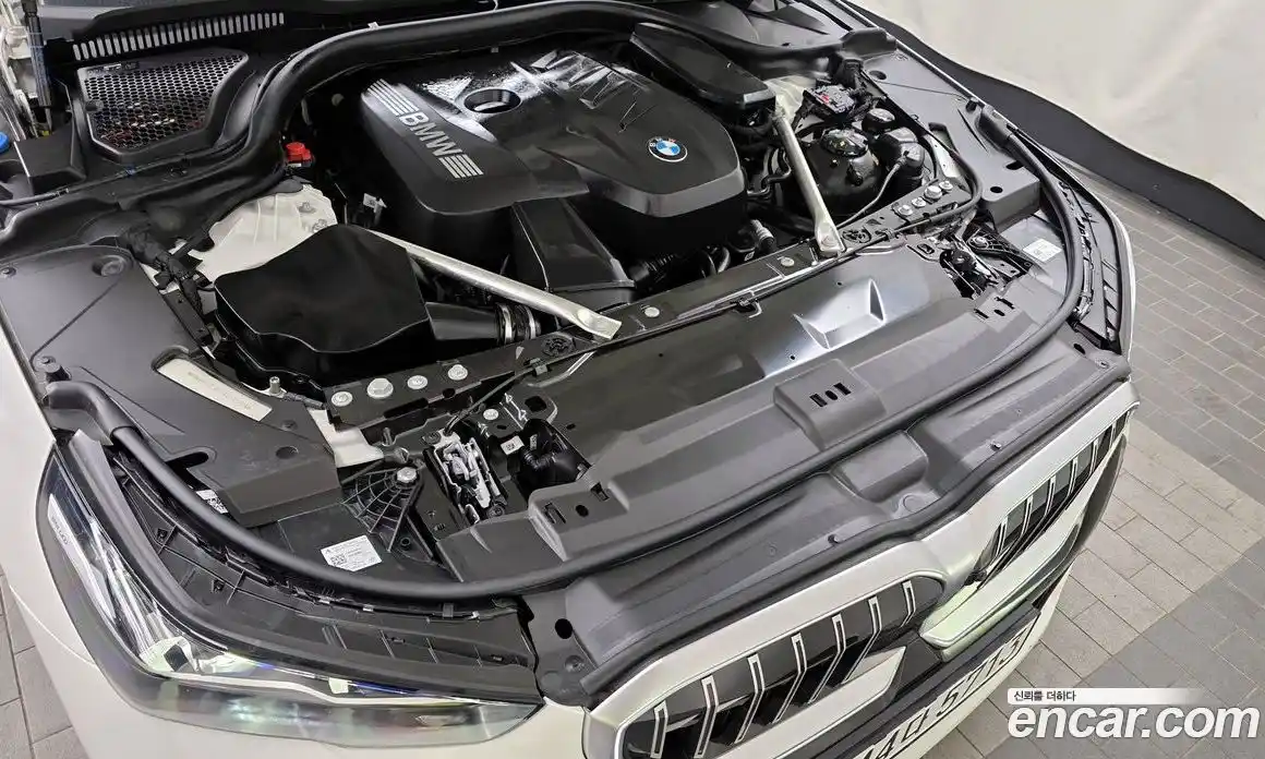 BMW 5-Series 2025 2.0 гидро в Москве № 2129847, фото 6