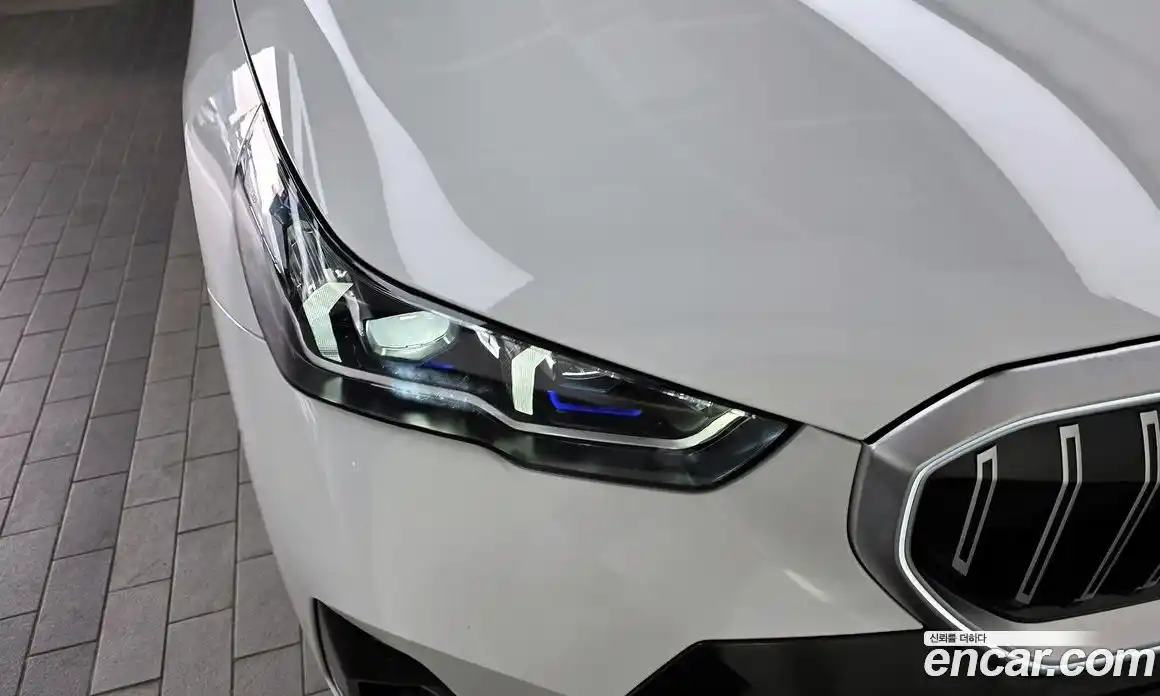 BMW 5-Series 2025 2.0 гидро в Москве № 2129847, фото 8