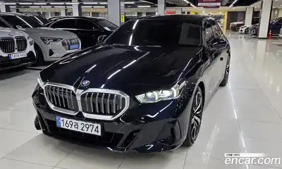 BMW 5-Series, 2024