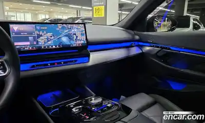 BMW 5-Series 2024 2.0 гидро в Москве № 2129891, миниатюра 9