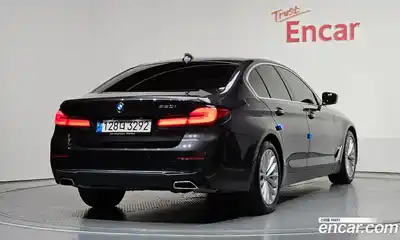 BMW 5-Series, 2021