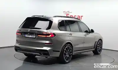BMW X7, 2025