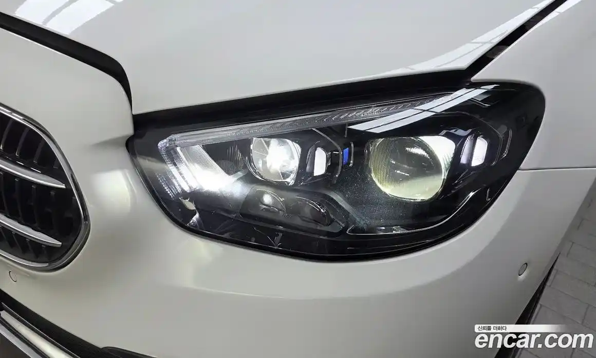 Mercedes-Benz E-Class 2021 2.0 гидро в Москве № 2130332, фото 8