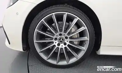 Mercedes-Benz E-Class 2021 3.0 гидро в Москве № 2130607, миниатюра 5