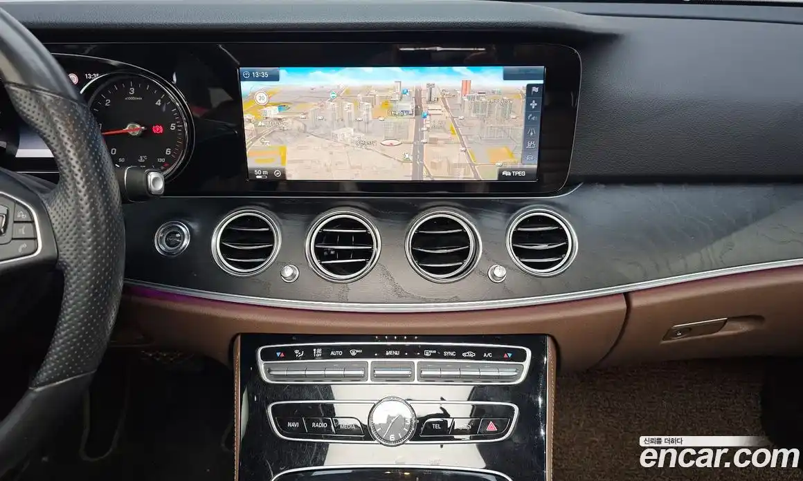 Mercedes-Benz E-Class 2017 1.9 гидро в Москве № 2130924, фото 14