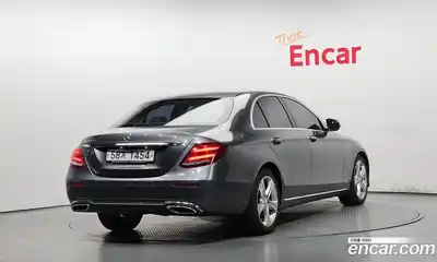Mercedes-Benz E-Class 2017 1.9 гидро в Москве № 2130924, миниатюра 2