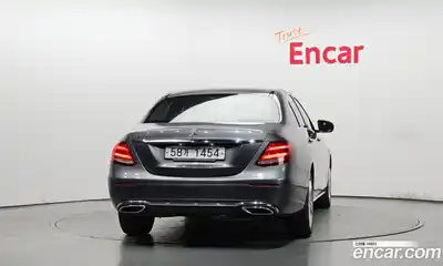 Mercedes-Benz E-Class 2017 1.9 гидро в Москве № 2130924, миниатюра 4