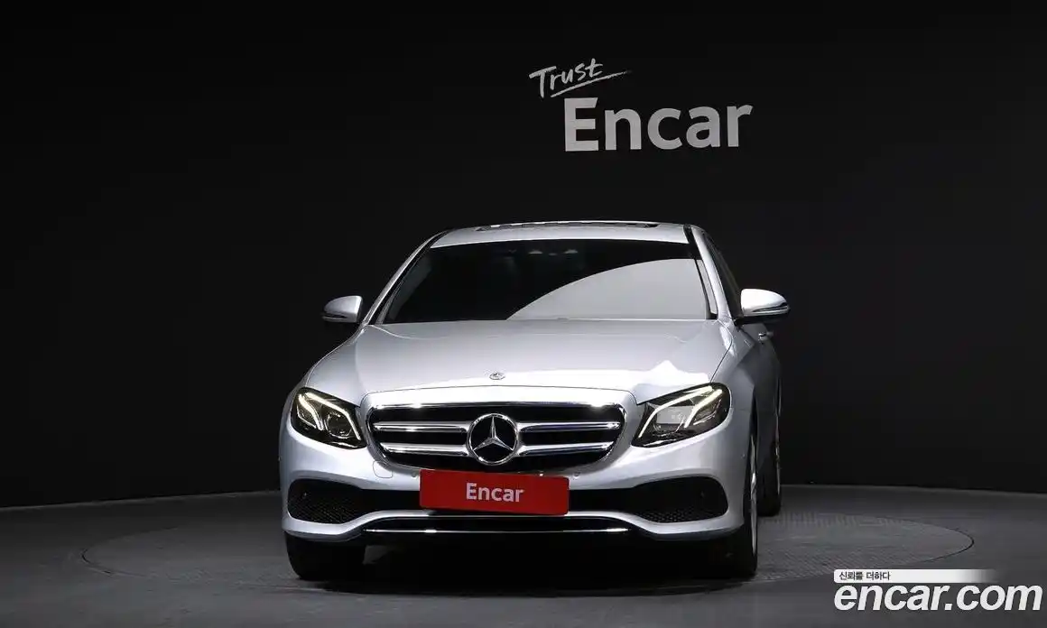 Mercedes-Benz E-Class 2017 1.9 гидро в Москве № 2130926, фото 3