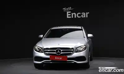 Mercedes-Benz E-Class 2017 1.9 гидро в Москве № 2130926, миниатюра 3
