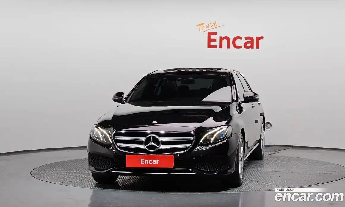 Mercedes-Benz E-Class 2017 2.0 гидро в Москве № 2130927, фото 3