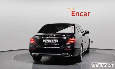 Mercedes-Benz E-Class 2017 2.0 гидро в Москве № 2130927, миниатюра 4