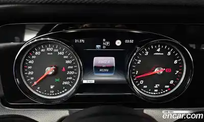 Mercedes-Benz E-Class 2017 2.0 гидро в Москве № 2130927, миниатюра 8