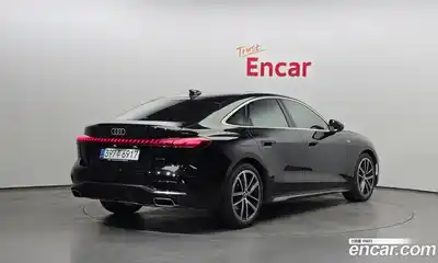 Audi A5 2025 2.0 гидро в Москве № 2130987, миниатюра 2