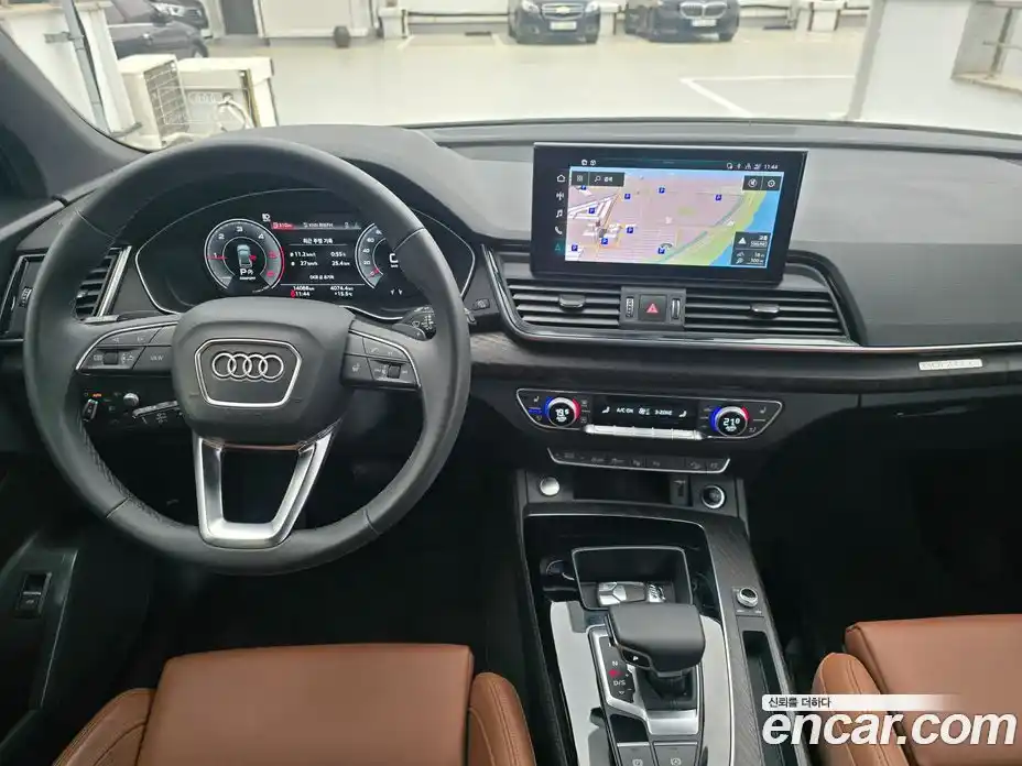 Audi Q5 2023 2.0 гидро в Москве № 2131005, фото 18