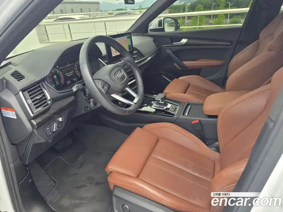 Audi Q5 2023 2.0 гидро в Москве № 2131005, фото 10