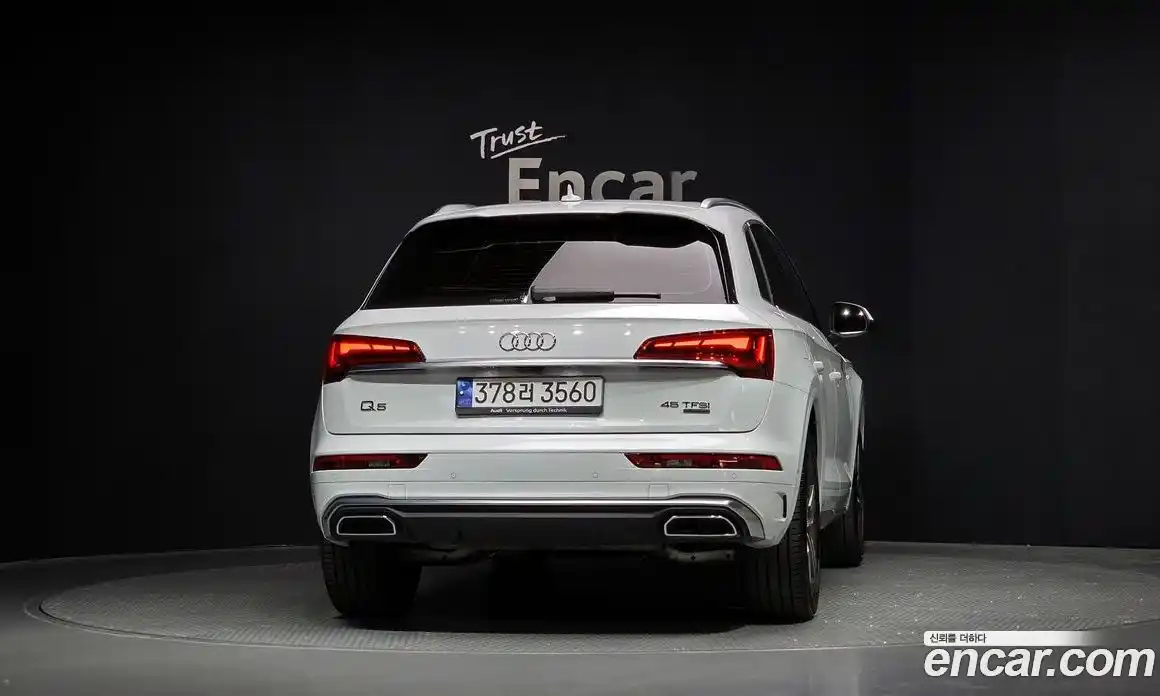 Audi Q5 2022 2.0 гидро в Москве № 2131034, фото 4